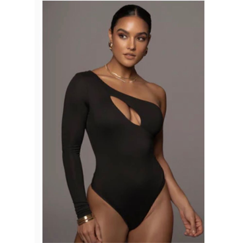 Jlux Label Darla keyhole bodysuit